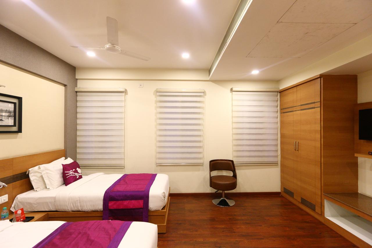 Fabhotel Prime Adore Residency Chennai Exterior photo